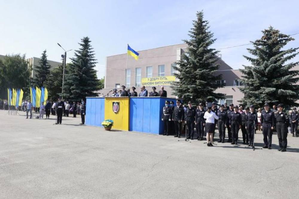 443 випускники ХНУВС поповнили лави Національної поліції України